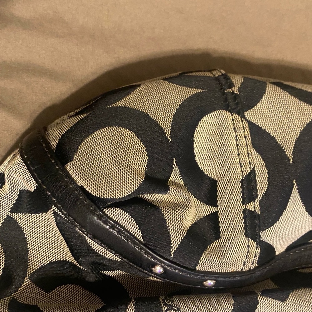 Coach Tote/Purse - Picture 8 of 15